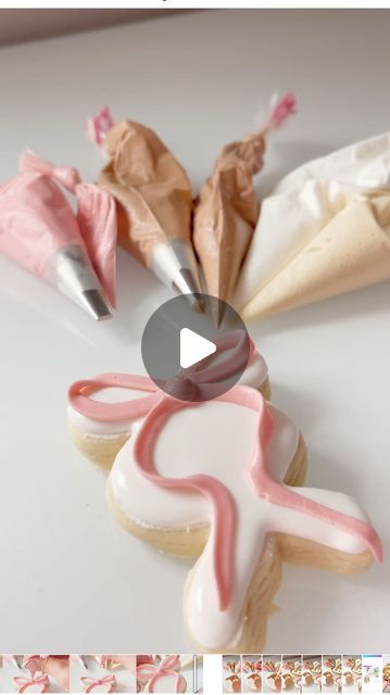 Royal Icing Bows Tutorial, Dance Team Cookies Decorated, Pacifier Cookies Decorated, Royal Icing Bow, Bow Cookies Decorated, Bow Sugar Cookies, Spritzer Cookies, Bow Cookies, Icing Ideas