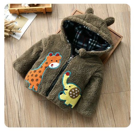 As in the description arrived in the time indicated Boys Winter Fashion, Baby Winter Wear, Flannel Coat, Girls Winter Jackets, Baby Jumpsuit, Summer Jacket, Trendy Baby, Summer Baby, Winter Wear