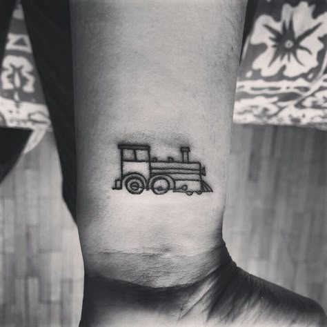 Cute train outline tattoo Mini Train Tattoo, Train Tattoo Small Simple, Simple Train Tattoo, Steam Train Tattoo, Train Tattoos, Grandpa Tattoo, Train Tattoo, Infinite Jest, Hd Tattoos