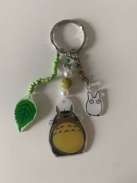 Homemade Keychains Diy, Shrinky Dink Ideas Keychain, Studio Ghibli Keychain, Homemade Keychains, Shrinky Dink Ideas, Ghibli Keychain, Totoro Keychain, Shrinky Dink Keychain, Totoro Charm