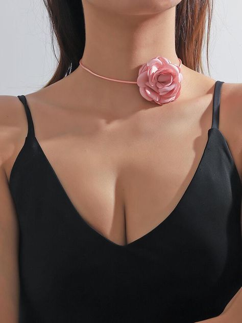 Flower Choker Necklace Diy, Pink Flower Choker, Pokemon Ocs, Choker Diy, Diy Choker Necklace, Kalung Choker, Rose Choker, Fancy Fits, Flower Choker Necklace