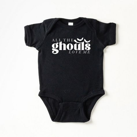 The perfect bodysuit for your perfect baby! These short sleeve bodysuits have 3 snap closure and double needle ribbed binding on neck, shoulders, sleeves, and leg openings. Machine wash cold, inside out. Air dry or tumble dry low. Goth Pregnancy Outfits, Gothic Baby Clothes, Alternative Baby Clothes, Goth Baby Clothes, The Ghouls, Gothic Baby, Goth Baby, Fall Baby Clothes, Baby Bats