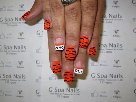 Bengal Nails Cincinnati, Bengals Nails Football, Bengals Nails Designs, Bengal Nails, Cincinnati Bengals Nails, Bengals Nails, Tiger Stripe Nails, Tracey Davis, Football Nail Designs