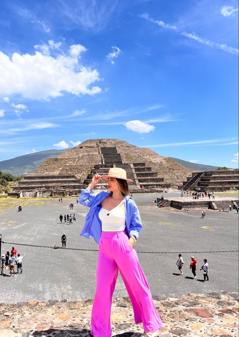 Outfit Mexico Teotihuacan Outfit, Mexico City Outfit, Mexico City Fashion, Outfits For Mexico, Outfit Mujer, City Outfits, Photo Inspo, Mexico City, Cancun