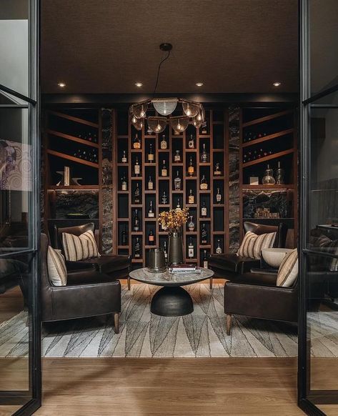 Welcome to the ‘whiskey and wine, and all that’s fine’ room 🍷     credits:  📐 @dawnreevesdesign 🧱 @greenside_design_build 📐 @momentdesign_architecture 📸 @stofferphotographyinteriors 👏🏼🫶🏼  ___________________  Follow @britishhomedesign for daily inspiration.  • BHD is a multi-award winning, Norfolk based, Architecture & Interior Design Studio tagging inspirational home design with our label of approval • ___________________ Cocktail Lounge Room Ideas, Whiskey Lounge, Bourbon Room, Whiskey Room, Lodge House, Barrel Room, Dream Bedroom Inspiration, Lounge Interiors, Home Wine Cellars