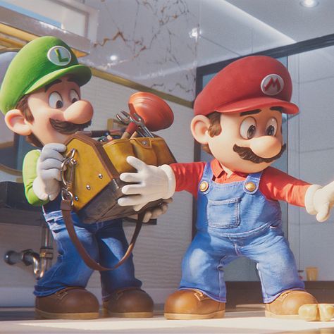 Mario and Luigi, voiced by Chris Pratt and Charlie Day, in the “Super Mario Bros Movie” (2023). Mario And Luigi Movie, Mario Movie Luigi, Luigi Movie, Mario And Luigi Games, Super Mario Bros Film, Mario Smash, Green Warrior, Mario Movie, Mario Video Game