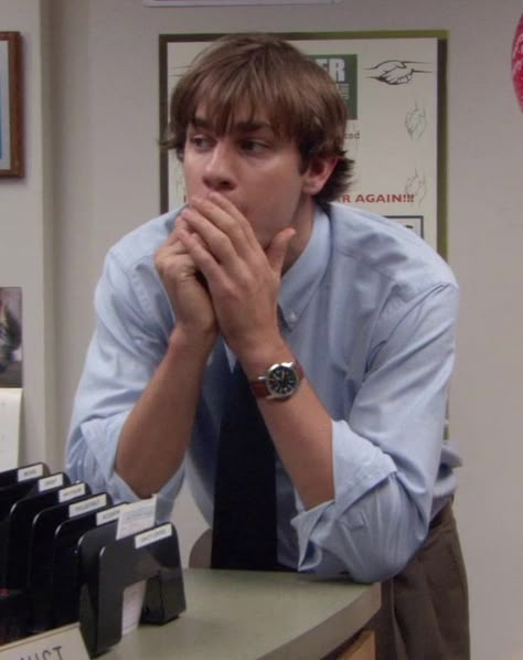 Jim Halpert Season 1, Young John Krasinski, Jim X Dwight, Jim Halpert Cute, Jim Halpert Aesthetic, John Krasinski The Office, Jim The Office, Jim Halpert The Office, The Office Jim