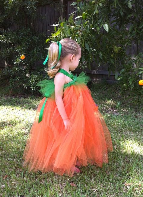 Halloween Diy Outfit, Pumpkin Tutu, Childrens Halloween Costumes, Costume Tutu, Pumpkin Halloween Costume, Pumpkin Costume, Tutu Costumes, Cute Costumes, Baby In Pumpkin