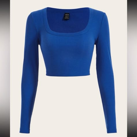 Shein Size Smalll Royal Blue Topp Looks Brand New When I’ve Only Worn It Once Bundle With Other Items On My Page! (If You Loveee To Save ) Blue Crop Top Outfit, Blue Clothes Aesthetic, Long Sleeve Top Outfit, Fitted Crop Top, Belly Shirts, Y2k T Shirt, Square Neck Long Sleeve, Blue Long Sleeve Tops, Crop Top Casual