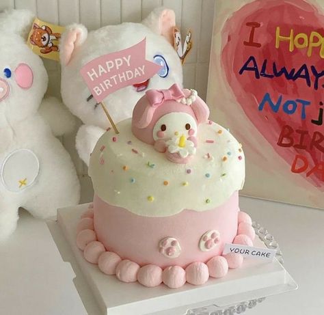 My Melody Birthday Cake, Sanrio Birthday Cake, My Melody Cake, Sanrio Cake, Lunch Box Cake, Cake Decoration Birthday, Kue Macaroon, Hello Kitty Birthday Cake, 귀여운 음식 그림