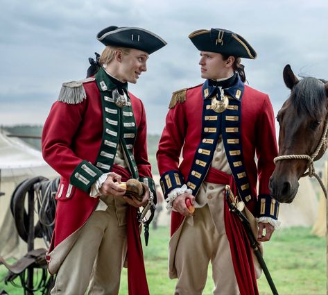 Red Coats, Richard Rankin, Queen Anime, Sam Heughan Outlander, Outlander Book, Outlander Tv, Outlander Starz, Outlander Series, Red Coat