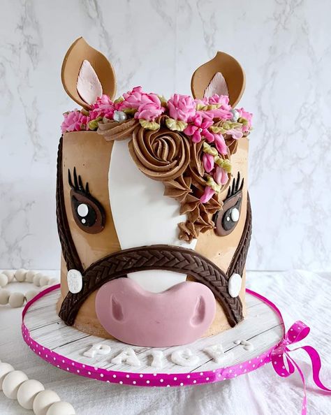 Spirit Horse Birthday Cake, Horse Theme Birthday Cake, Horse Cakes For Girls Birthday Parties, Horse Birthday Cake Girl, Horse Smash Cake, Horse Cakes Birthday, Cowgirl Cakes Birthday, Horse Theme Cake, Horse Birthday Cakes