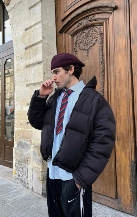 Men’s Beret Outfit, Men Beret Outfit, Kangol Outfit Men, Kangol Beret Outfit, Winter Outfits Men Cold Weather Snow, Beret Outfit Men, Flat Cap Men Outfit, Beret Outfit Street Style, Baret Outfit