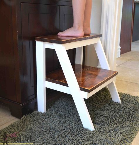 Give yourself a boost!  Perfect kid step stool to wash hands.  #oneboardchallenge Step Stool Plans, Diy Step Stool, Stool Plans, Personalized Step Stool, Wood Step Stool, Diy Kids Furniture, Diy Stool, Diy Step, Wooden Step Stool