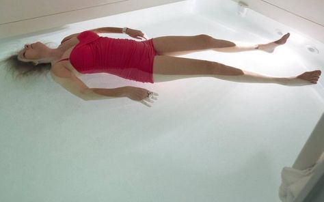 How to float your cares away: Three ways to become more mindful in the new year Flotation Therapy, Float Therapy, Be More Mindful, Yoga And Meditation, Kansas City, Kansas, Float, To Learn, Meditation