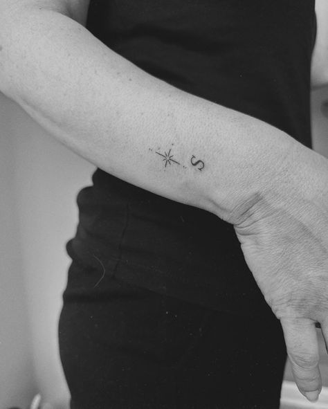 We combined a lucky star and the initial of my client’s daughter✨ Get in touch with me for your next tattoo session! Starcrossed Lovers Tattoo, Lucky Star Tattoo, S Initial Tattoo, S Tattoo Letter Design, Initials Tattoo, Tattoo Session, Fine Line Tattoo, Tattoos For Lovers, Initial Tattoo