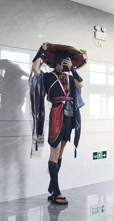 Genshin Cosplays, Genshin Cosplay, Cosplay Genshin, Male Pose Reference, Wanderer Art, Best Anime Couples, Male Cosplay, Character Collection, Cosplay Tips