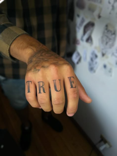 Finger Tattoos Font, Finger Letter Tattoo Fonts, Knuckle Tattoo Fonts, Self Made Tattoo Men, Finger Tattoo Letter, Finger Tattoo For Men, Finger Letter Tattoos, Self Made Tattoo, Old English Tattoo