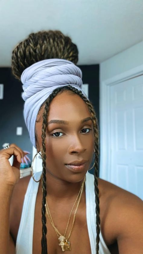 Quick headwrap updo on braids Scarf Updo, Headwrap Hairstyles, African Hair Wrap, Braided Scarf, Head Wrap Styles, Hair Scarf Styles, Cute Box Braids Hairstyles, Pretty Braided Hairstyles, Cool Braids