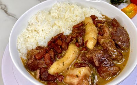 Jamaican Stew Peas with Beef, Pig Tails, and Spinners Old School Recipes, Jamaican Stew, Jamaican Stew Peas, Stew Peas, Peas Recipe, School Recipes, Pig Tails, Pea Recipes, Island Food