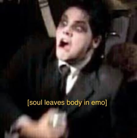 My chemical romance meme My Chemical Romance Funny, Gerard Way Pictures, Mcr Funny, Chemistry Homework, My Chemical Romance Memes, Romance Funny, Purple People Eater, People Eater, Purple People