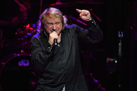 Lou Gramm Didn't Expect Foreigner Reunion: Exclusive Interview Lou Gramm, Mick Jones, Rock Singer, Bret Michaels, Concert Stage, Solo Music, Twisted Sister, Best Albums, Him Band