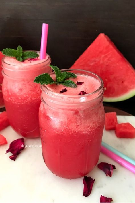 Refreshing Watermelon Rose Juice Juice Photography, Watermelon Rose, Watermelon Juice Recipe, Rose Syrup, Sweet Watermelon, Water Ice, Watermelon Juice, Juice Recipe, Dried Rose Petals