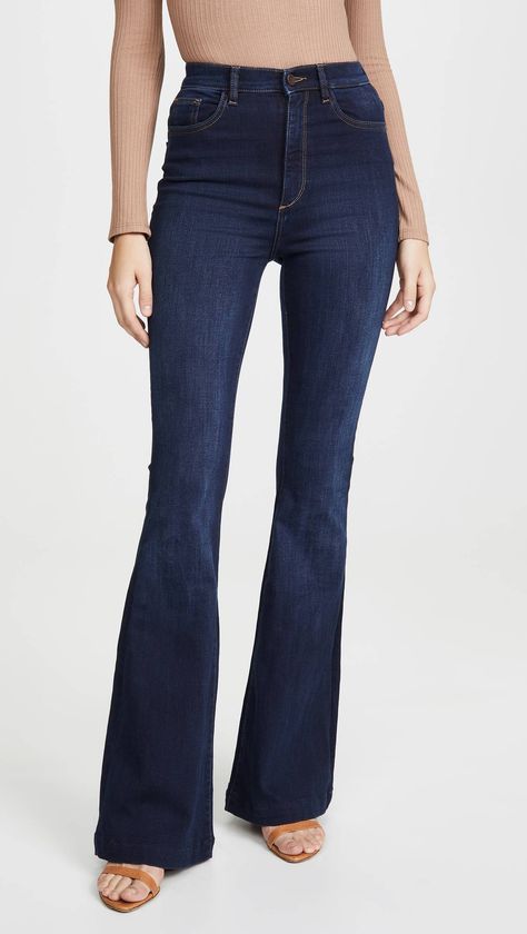 The 6 Best Jeans for Women, According to Fashion Editors | Who What Wear High Waisted Bell Bottom Jeans, Best Jeans For Women, Jeans Flared, Flared Denim, Flare Denim Jeans, Jean Large, Jeans High Waisted, Mother Jeans, Jean Flare