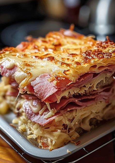 Love Reuben sandwiches? This Homemade Reuben Bake is a game-changer! Packed with layers of savory corned beef, melty Swiss cheese, and tangy sauerkraut, all wrapped in buttery crescent roll dough. It’s quick, easy, and perfect for a family dinner or party! Save this pin and give it a try—you won’t regret it! Check out more delicious recipes on my Pinterest: https://www.pinterest.com/EMMARECIPES18/. Best Corned Beef Recipe, Reuben Bake, Reuben Sandwiches, Crescent Bake, Corn Beef, Corned Beef Recipes, Reuben Sandwich, Crescent Roll Recipes, Roll Recipes