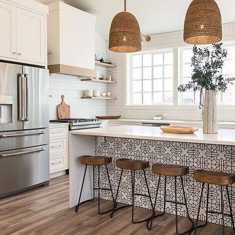 This Is the Countertop Trend Were Seeing Everywhere | Real Simple #trending #countertop #wallpaper #new #stools #kitchen #own #detail #interiordesign #kitchenisland #simple #pattern #minimalist Interior Boho, Decor Ikea, Diy Interior, Decor Minimalist, Home Design Decor, Kitchen Remodel Idea, 인테리어 디자인, Interior Design Kitchen, Home Decor Kitchen