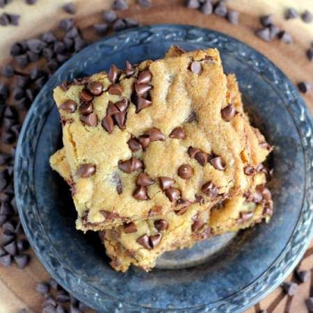 Dessert Chocolate Chips, Ideas For Party Food, Party Food For A Crowd, Soft Batch Cookies, Make Chocolate Chip Cookies, Perfect Chocolate Chip Cookies, Chocolate Chip Cookie Bars, Choc Chip Cookies, Thanksgiving Food Desserts