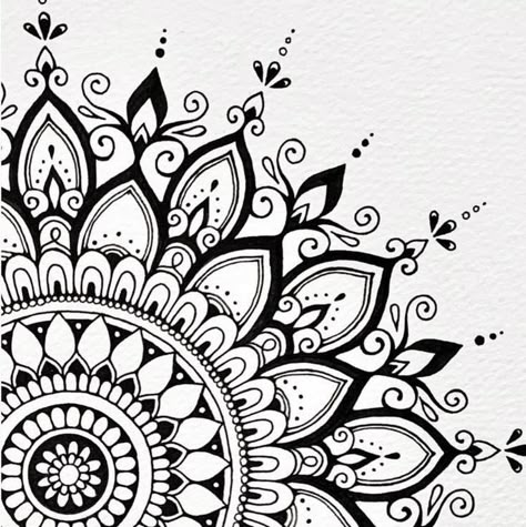 Mandela Designs Pattern, Mandela Doodles, Mandala Drawing Tattoo, Mandala Drawing With Quotes, Mandala Drawing Simple, Mandala Drawing Ideas Creative Beautiful, Simple Mandala Drawing, Drawing With Quotes, Mandala Drawing For Beginners