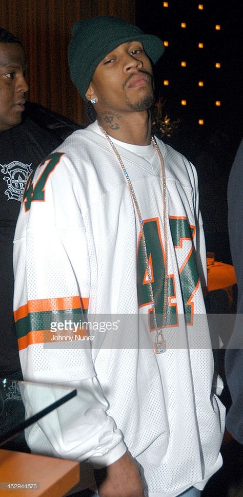 #AllenIverson Allen Iverson 2000s, Allen Iverson Outfit 90s, Allen Iverson Fits, Allen Iverson Fashion, Allen Iverson Outfit, Allen Iverson Style, Alan Iverson, 2000s Hip Hop Fashion, Hip Hop Style Outfits