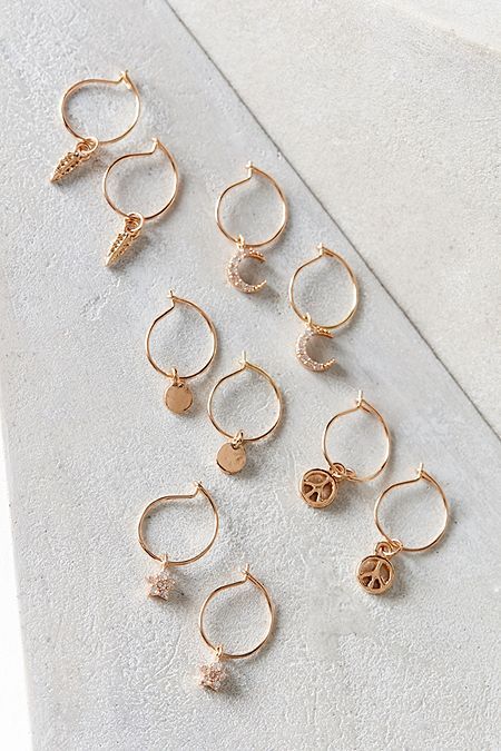 Mini Charm Hoop Earring Set Hoop Earrings Aesthetic, Bling Things, Hoop Earring Set, Ear Ring, Mini Charm, Hoop Earring Sets, Earrings Hoop, Large Hoop Earrings, Gold Earring