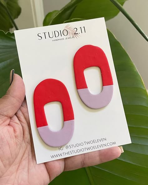 Lavender And Red, Clay Idea, Diy Earrings Polymer Clay, Valentines Earrings, Adobe Illustrator Tutorials, Polymer Earrings, Handmade Jewelry Earrings, Polymer Clay Jewelry Diy, Earring Trends