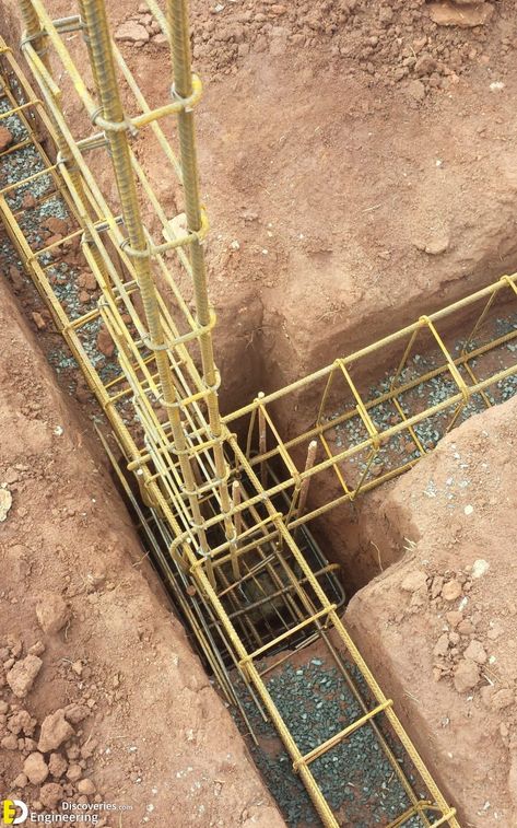 32+ Photos To Help You Understand More About How To Pour Concrete Foundation - Engineering Discoveries Pour Concrete, Footing Foundation, Foundation Engineering, Concrete Foundation, Concrete Formwork, Framing Construction, Civil Engineering Design, Bungalow Style House Plans, Building Foundation