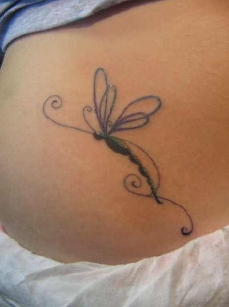 Dragonfly Profile Tattoo, Small Dragonfly Tattoo, Dragonfly Tattoo Design, Muster Tattoos, Tasteful Tattoos, Geniale Tattoos, Dragonfly Art, Dragonfly Tattoo, 1 Tattoo