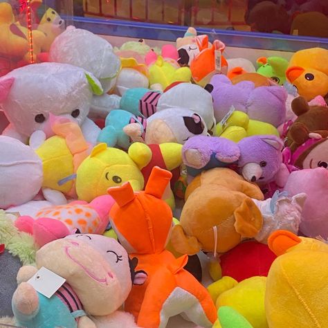 Rainbow Plushies Aesthetic, Illusions Aesthetic, Childlike Aesthetic, Childish Aesthetic, Mabel Pines Aesthetic, Plushie Aesthetic, Plushies Aesthetic, Toy Aesthetic, Toys Aesthetic