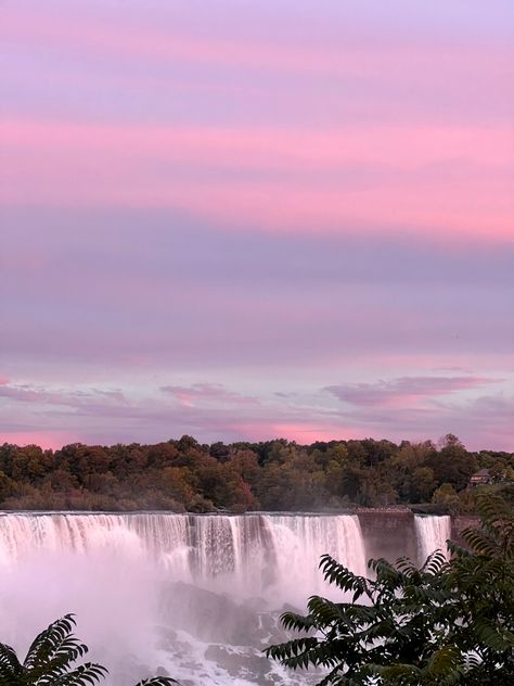 Niagara Falls Aesthetic, Falls Aesthetic, 2024 Background, Niagara Falls Trip, Grad Trip, Vision Board Pics, Niagara Falls Canada, Aesthetic Sunset, Get My Life Together