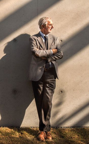 Architect Photoshoot, Architect Portrait, Christian De Portzamparc, Kimbell Art Museum, Portrait Photography Lighting, Kenzo Tange, Mad Architects, City Grid, Philip Johnson