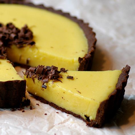 Lemon Tart with Chocolate Almond Crust Almond Crust, Chocolate Lemon, Almond Crusted, Chocolate Almond, Lemon Tart, Sweet Pie, Lemon Desserts, Pie Dessert, Lemon Recipes