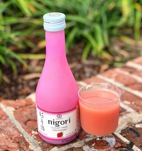 Nigori Sake, Sake Cocktail, Fruity Treats, Disney Food Blog, Boba Tea, Sweet Notes, Have You Tried, Slushies, Disney Food