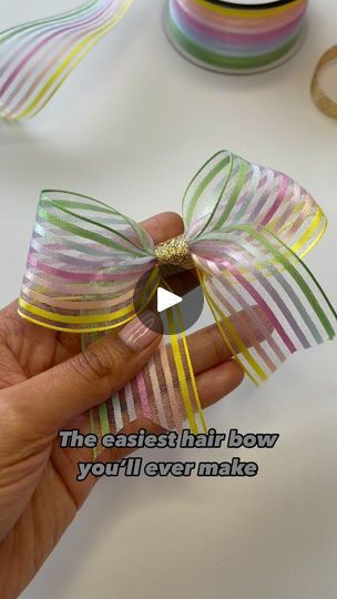 Boutique Bows Diy Tutorials, Easy Hair Bows, Ribbon Hair Ties, Girls Hair Bows Diy, Gift Containers, Hair Bow Tutorial, Bows Diy Ribbon, Bows Diy, Best Bow