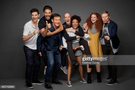 Star Trek Discovery Cast, Stark Trek, Doug Jones, Star Trek Cast, Star Trek Discovery, Jason Isaacs, Star Trek Characters, Star Trek Universe, Star Trek Ships