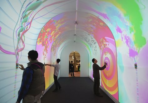 TOKYO DESIGN WEEK 2011 - Smartphone Installation - Docomo Palette UI - Core77 Interactive Led Wall, Interactive Art Gallery, Digital Interactive Wall, Colorful Installation, Digital Art Installation, Immersive Exhibition, Projection Installation, Installation Interactive, Smartphone Art