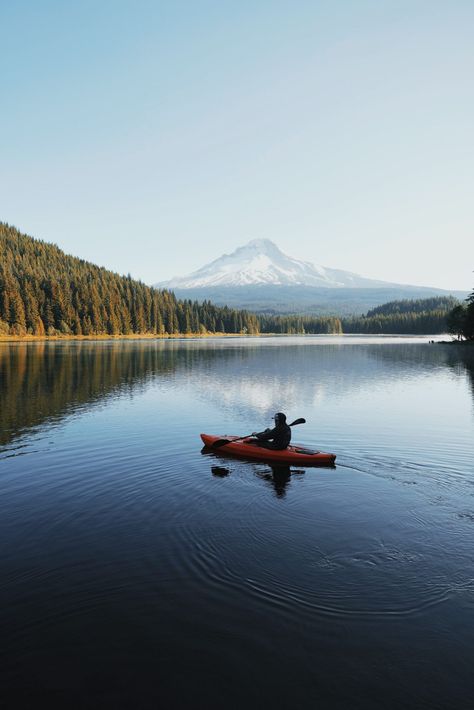 Kayaking Essentials, Kayak Pictures, Visit Seattle, Float Trip, Lake Union, Whitewater Kayaking, Whitewater Rafting, Breathtaking Places, Sea Kayaking