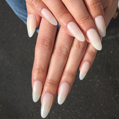 Milky Nude Nails, Almond Nails French, Milky Nails, Gel Nail Extensions, Nude Nail Designs, Almond Nails Designs, Almond Nail, Trendy Nail Design, Dipped Nails