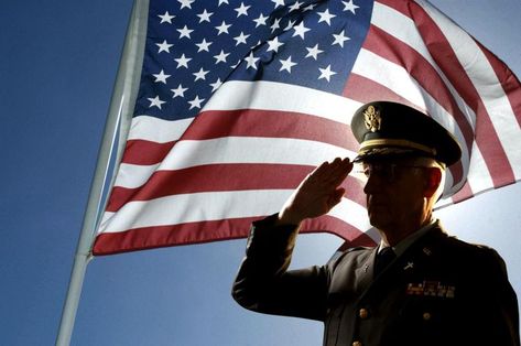 Origins and Use of the U.S. Military Hand Salute Military Salute, 4th Of July Images, July Images, Honor Flight, Marine Corps Veteran, Veterans Benefits, Caregiver Resources, Standing At Attention, Best Flags