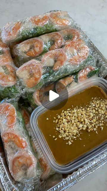 Easy Homemade Spring Rolls, Peanut Sauce Thai For Spring Rolls, Vietnamese Comfort Food, Spring Roll Peanut Sauce Recipe, Shrimp Spring Rolls With Peanut Sauce, How To Make Spring Rolls Step By Step, Spring Roll Dinner, Spring Roll Sauce Recipe, Vietnamese Spring Rolls Sauce