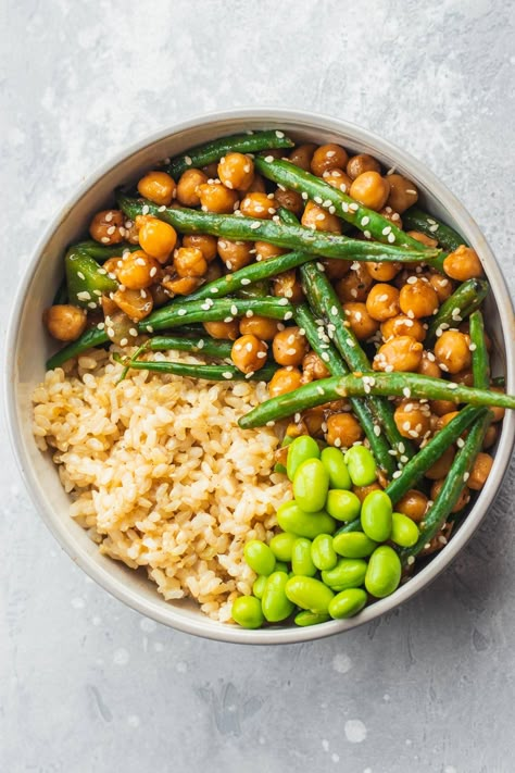 Beans Recipe Vegan, Sweet And Sour Chickpeas, Dinners Vegetarian, Chickpea Recipes, Vegan Cookbook, Green Bean Recipes, Vegan Meal Prep, Weeknight Dinner Recipe, Vegetarian Recipes Easy